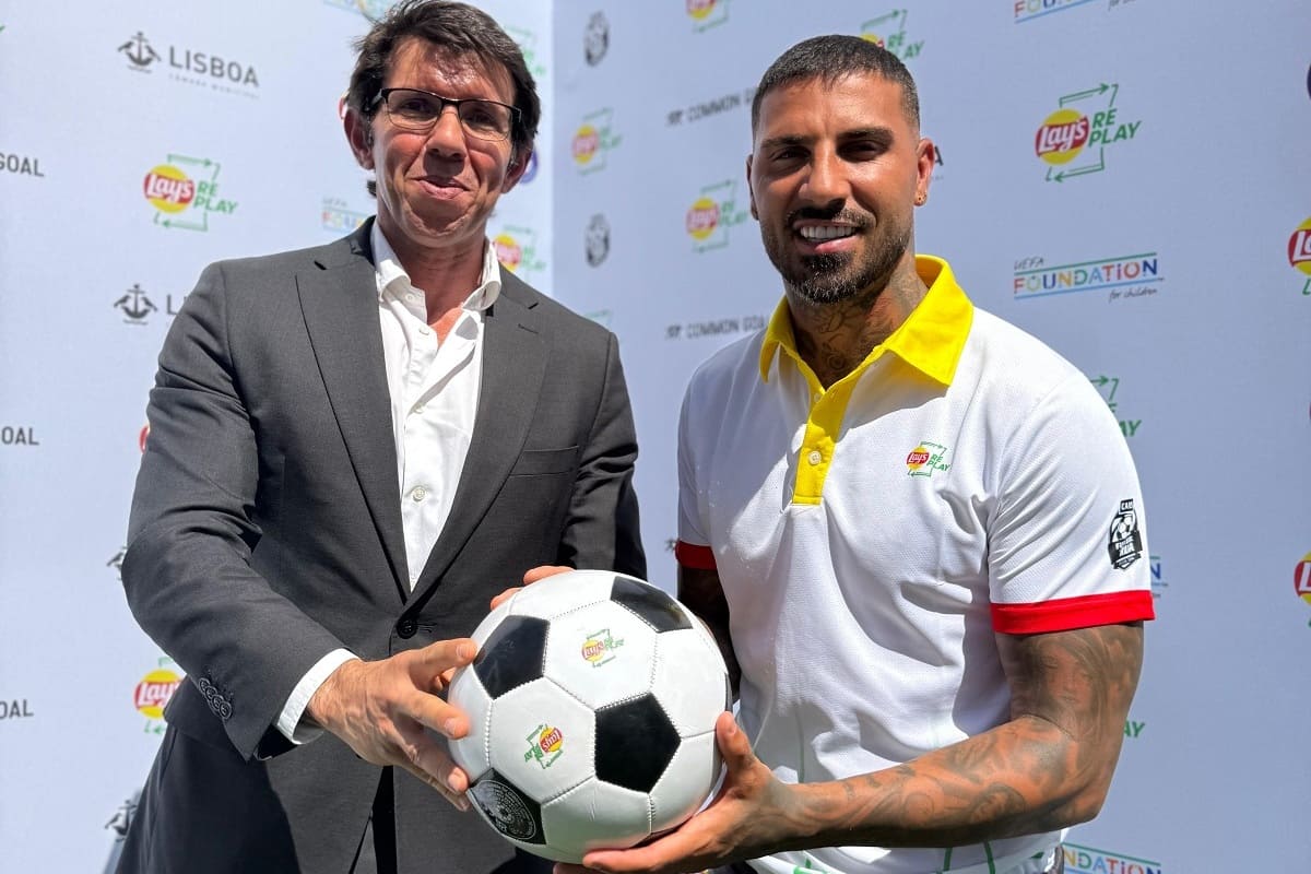 Rui Cordeiro, vereador do Desporto, e Ricardo Quaresma, antigo internacional português de futebol