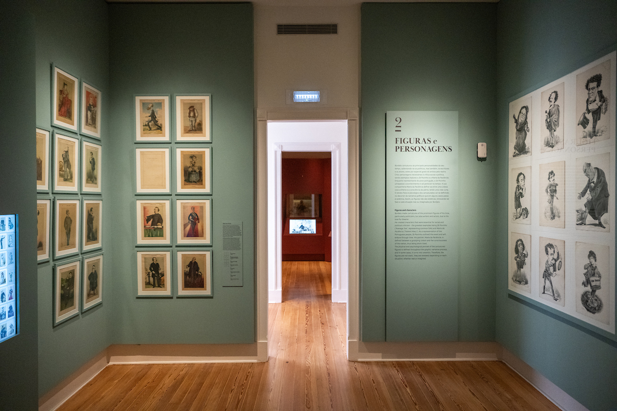 Vista de uma das salas da nova exposição de longa duração, que reúne cerca de 400 peças distribuídas por 9 salas