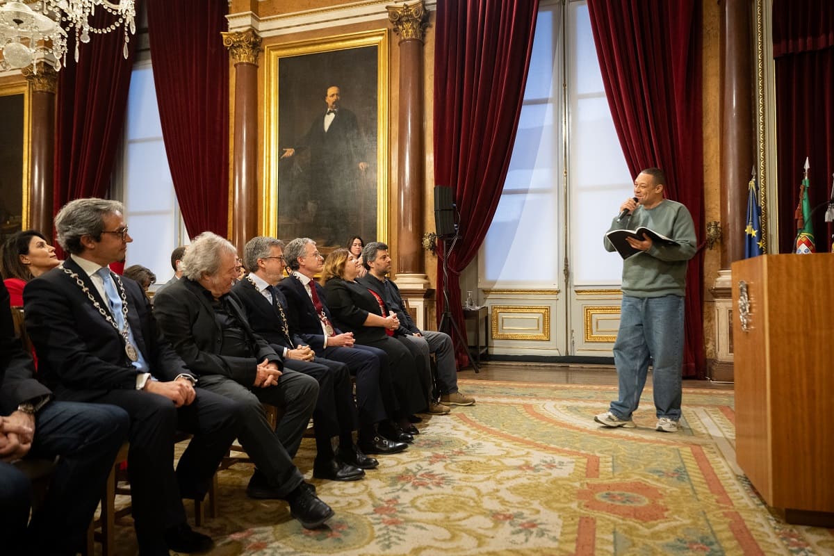 Leitura de letras de canções de Sérgio Godinho - Carlão