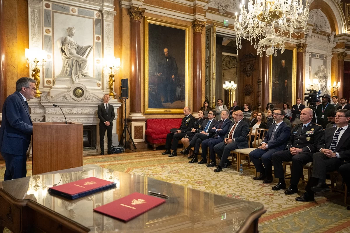 Cerimónia de assinatura do acordo entre o Ministério da Administração Interna e a Câmara Municipal de Lisboa - Salão Nobre dos Paços do Concelho