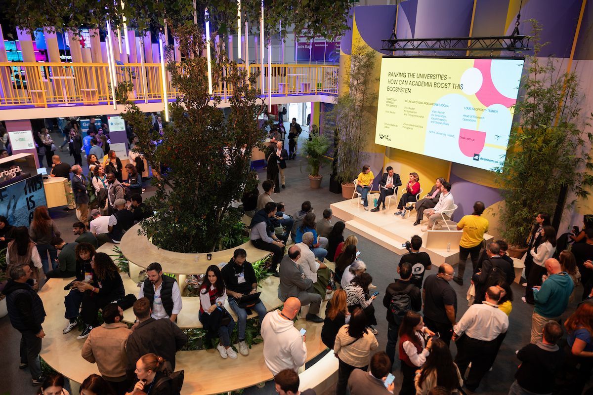 The stand hosts a continuous program of presentations and debates 