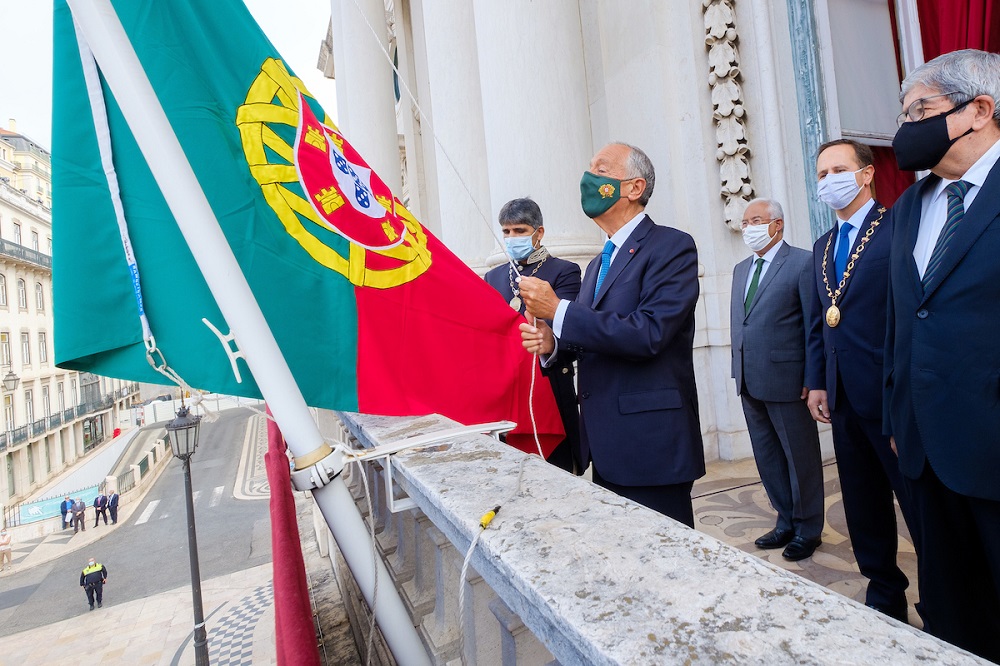 Hastear da Bandeira Nacional nos Paços do Concelho