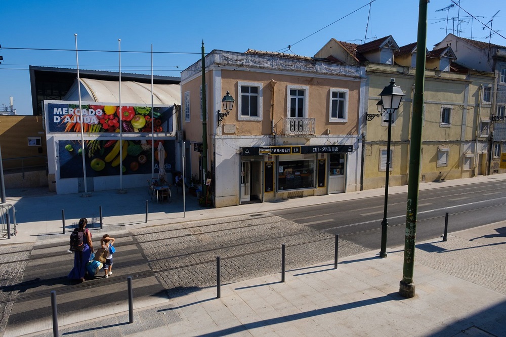 Mais segurança rodoviária no Largo da Boa Hora, à Ajuda