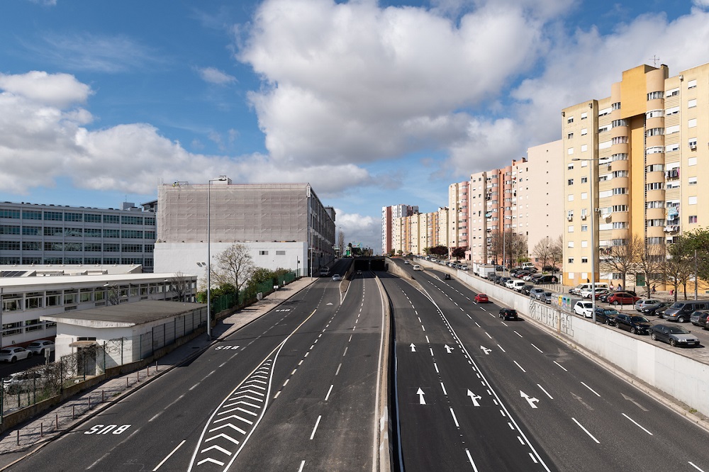 Viaduto da Avenida Infante Dom Henrique, sobre Avenida Berlim