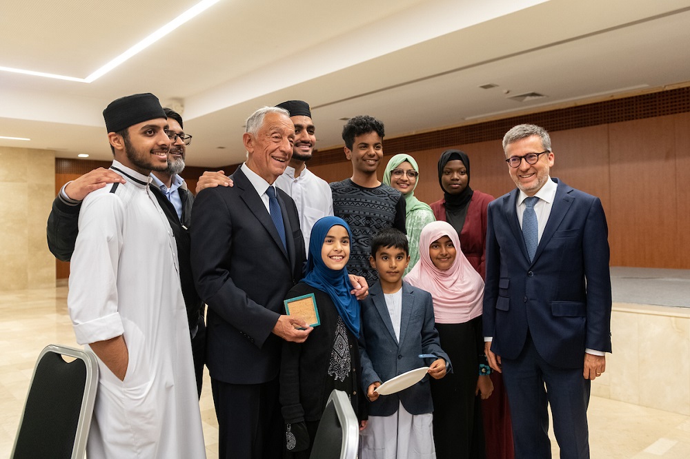 A celebração do Iftar teve a presença de Marcelo Rebelo de Sousa, Presidente da República, e de Carlos Moedas, presidente da Câmara de Lisboa
