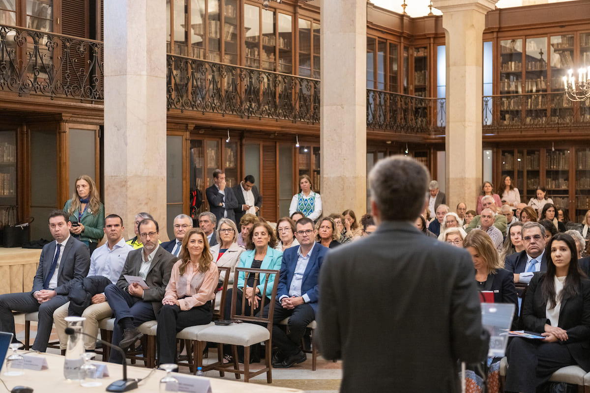 "Este é um trabalho de coração, feito com uma força diária que merece ser ouvido e acompanhado" - Carlos Moedas