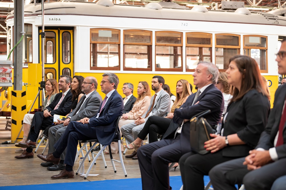 Município e Transportes Metropolitanos celebram acordo para passes gratuitos em Lisboa - Museu da Carris