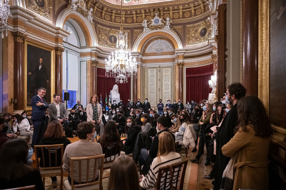 Dia Nacional do Estudante assinalado em Lisboa  com um convite aos universitários para conversa informal nos Paços do Concelho