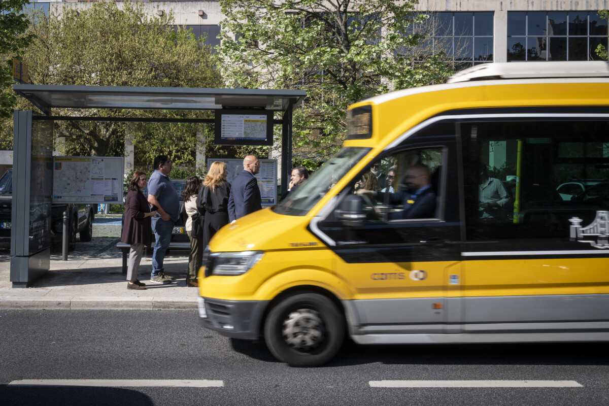 A informação é disponibilizada pela Carris e resulta da monitorização contínua da operação