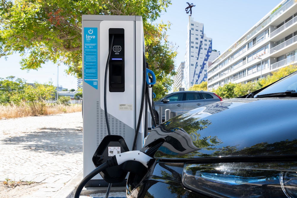 Novas ilhas de carregamento de veículos elétricos