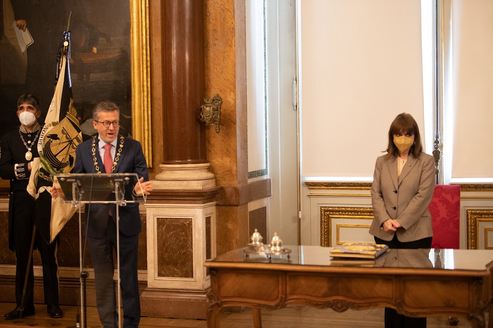O presidente da CML, Carlos Moedas, recebeu nos Paços do Concelho a Presidente da Grécia, Katerina Sakellaropoulou
