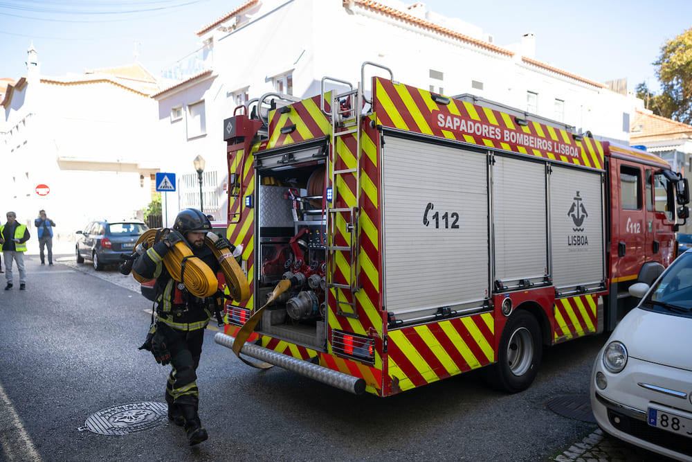 Os simulacros para teste das Medidas de Autoproteção são obrigatórios em cada ano letivo