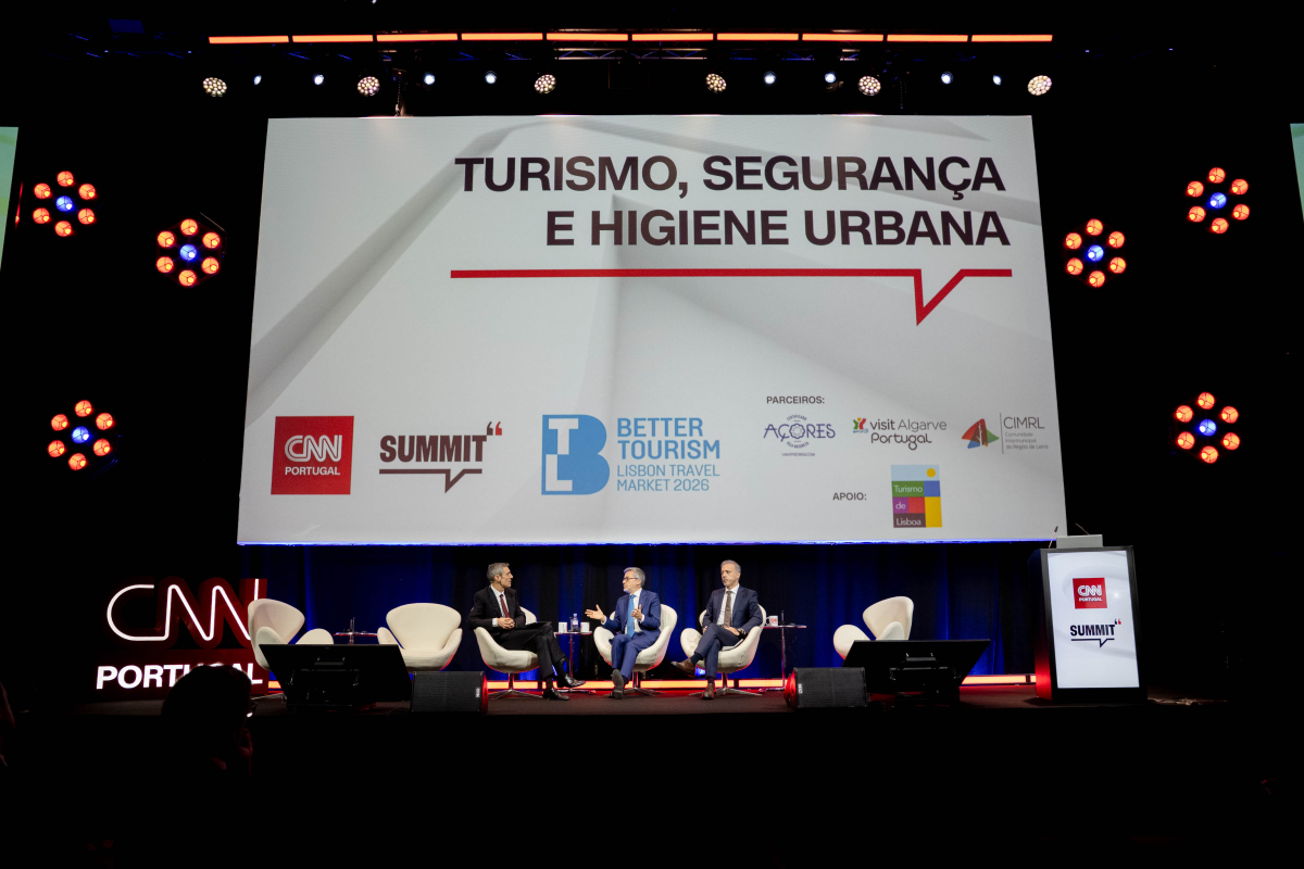 Lisbon debates tourism challenges at CNN Summit