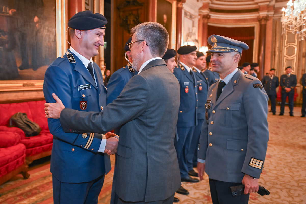 O Regimento de Sapadores Bombeiros de Lisboa foi recebido por Carlos Moedas, presidente da Câmara Municipal de Lisboa.