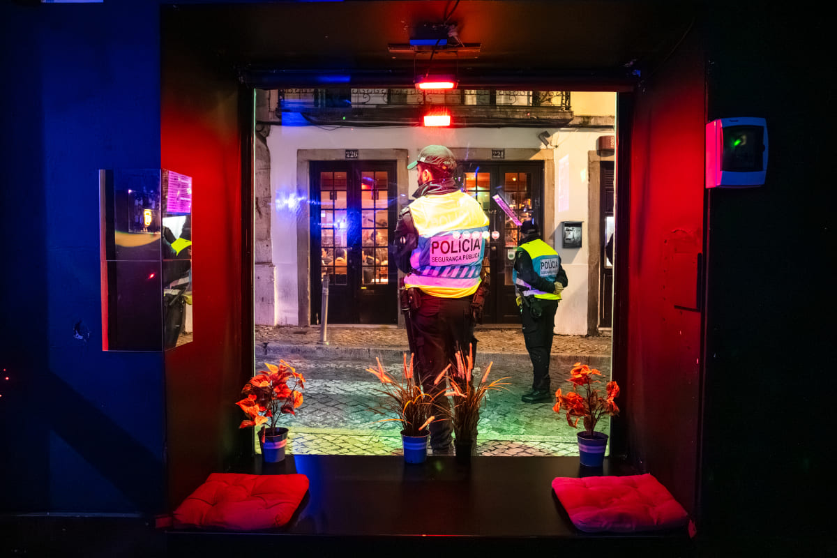 Uma das excepções às novas regras é a venda e consumo no interior dos estabelecimentos comerciais