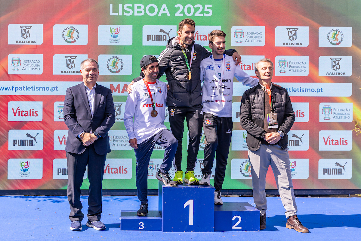 Entre os atletas nacionais, Samuel Barata e Susana Santos sagraram-se hoje campeões nacionais da meia-maratona