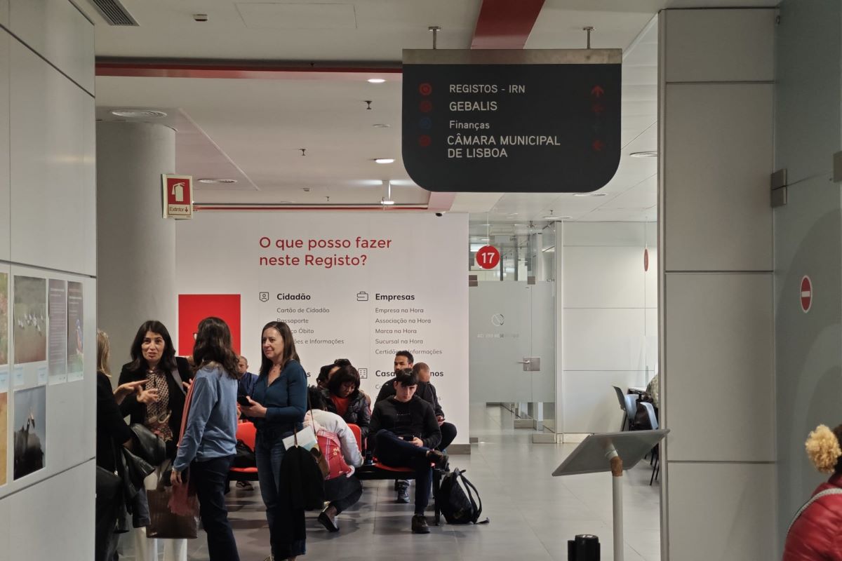 Novo balcão de atendimento do gabinete Finanças Saudáveis na Loja do Cidadão do Saldanha