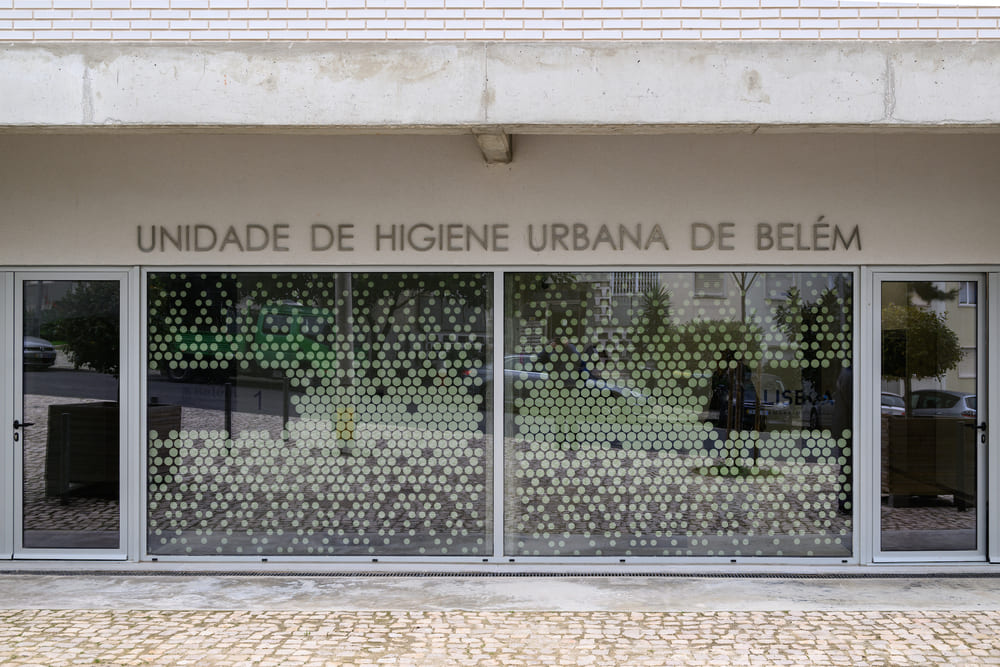 O novo equipamento tem uma área superior a 1600 m2 e capacidade para acolher até 100 funcionários 