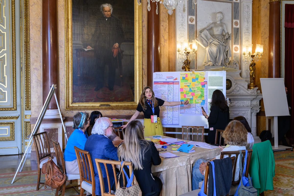 "Como construir uma Lisboa que cuida ? " foi o tema que os participantes trabalharam