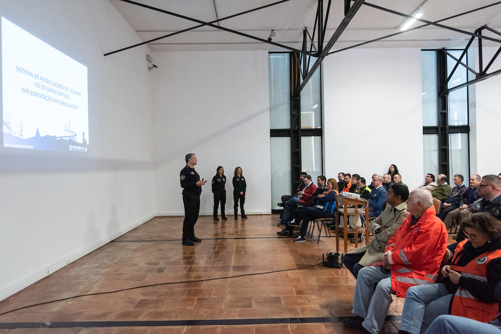 A Proteção Civil de Lisboa apresentou o sistema de aviso e alerta de Tsunami - Museu de Arte Popular