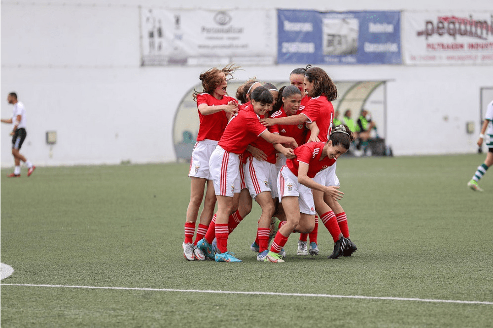 Campeãs nacionais na liga feminina sub-19 - © Sport Lisboa e Benfica
