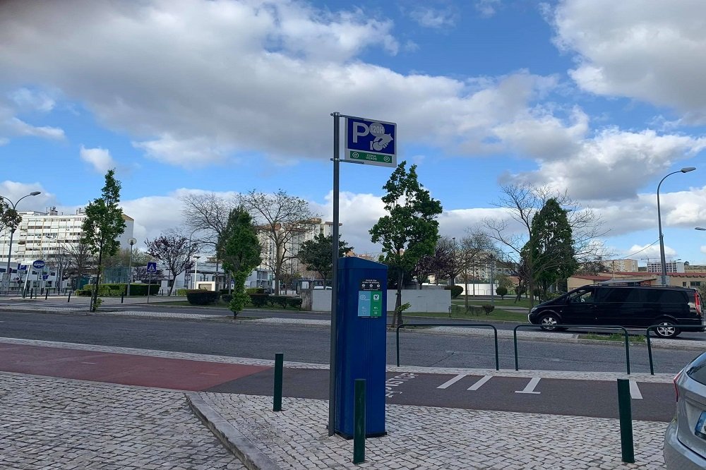 EMEL retoma a fiscalização do pagamento de estacionamento na via pública