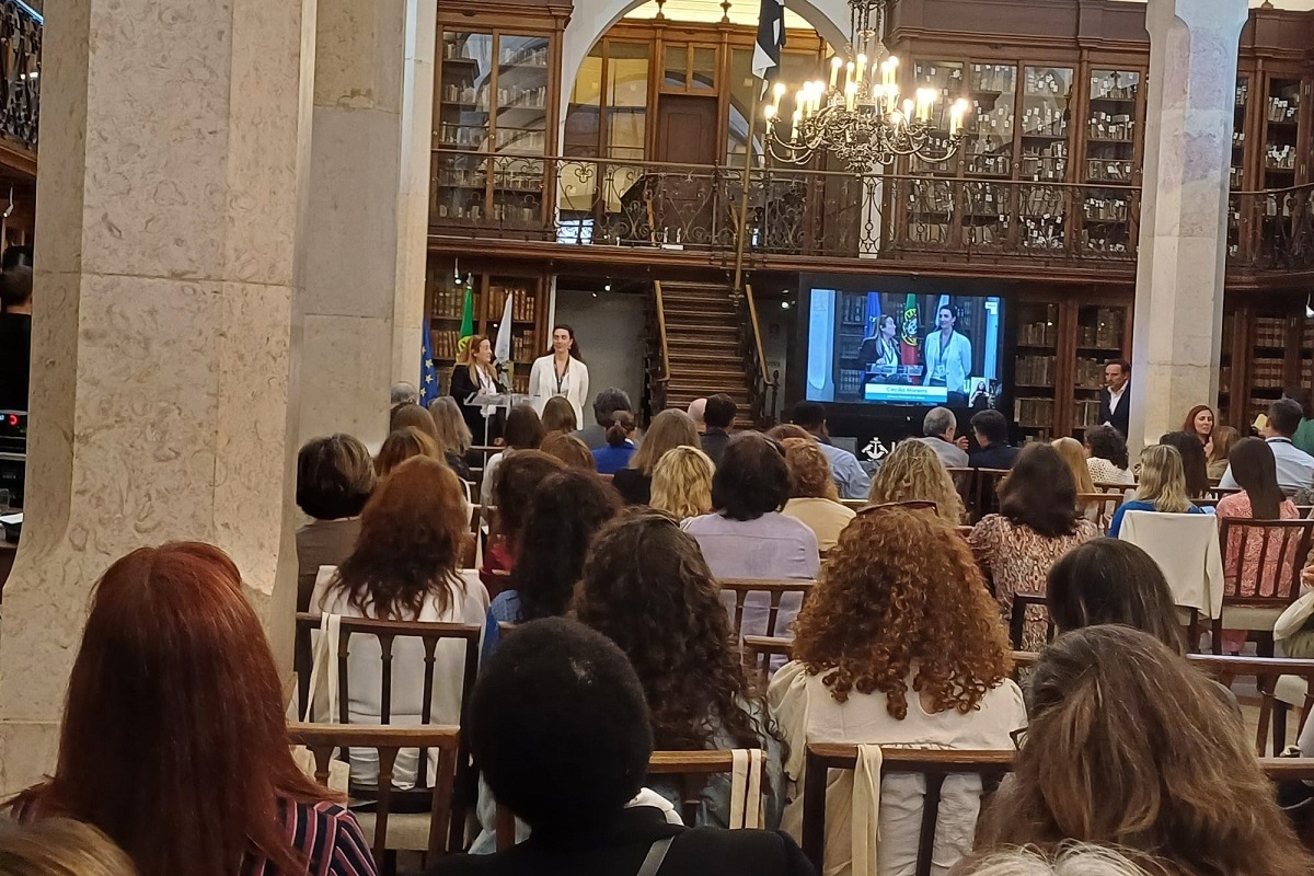 Encontro sobre boas práticas de comunicação interna e externa na prevenção da corrupção - Paços do Concelho