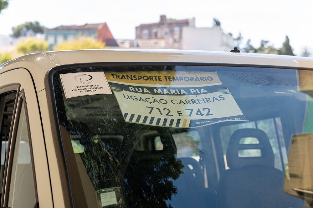 CML disponibiliza transporte alternativo gratuito aos moradores da Rua Maria Pia e utilizadores das carreiras 712 e 742