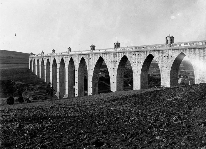 Aqueduto das Águas Livres